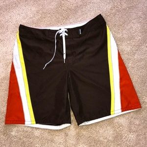 Mossimo Boardshort size 36 - Says 36, but fits like size 30